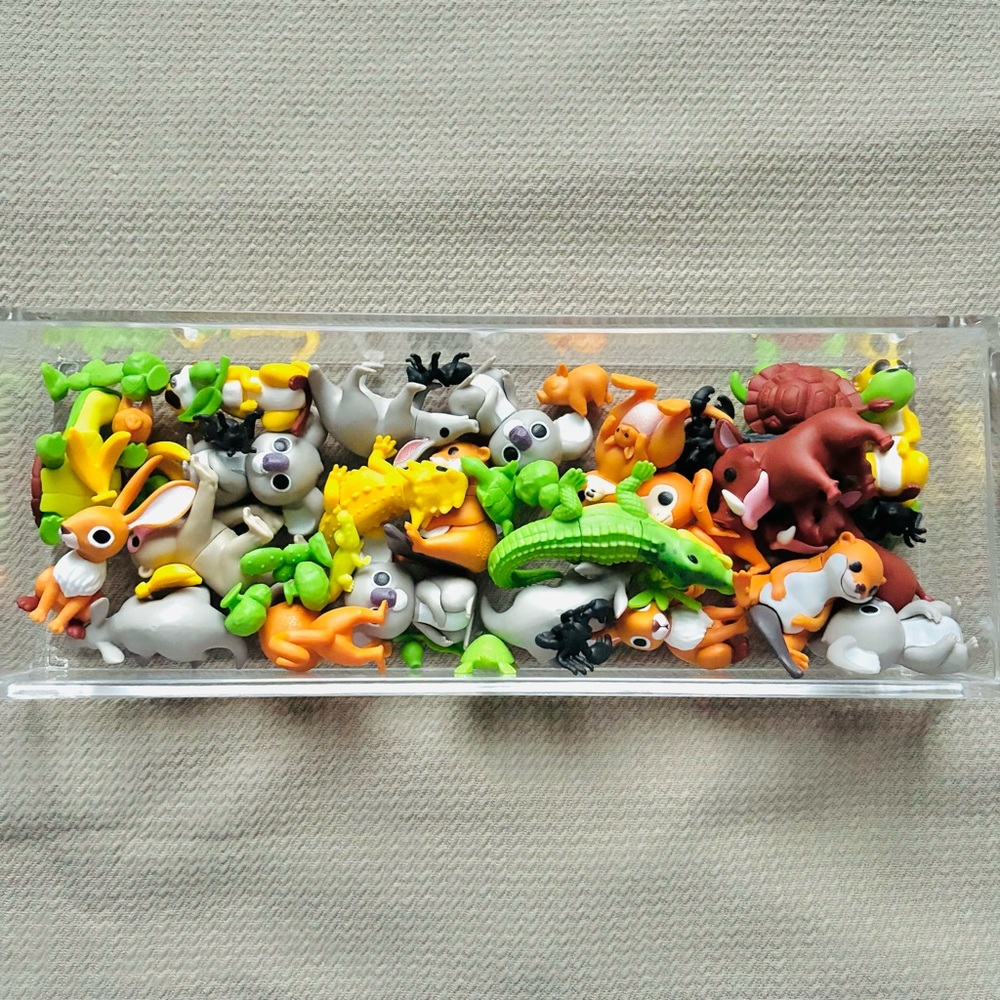 Lot of Zuru Gumi Yum Surprise Wildlife Figures